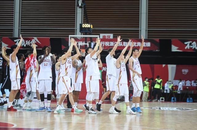 浙江燃尽最后一丝力气 最强青年军依旧在路上